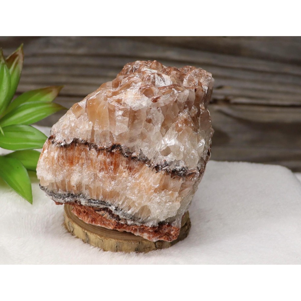 Red Banded Calcite Specimen - Picture 6 of 11